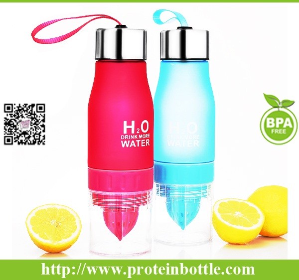 Lemon Detox Plastic Fruit Water Bottle